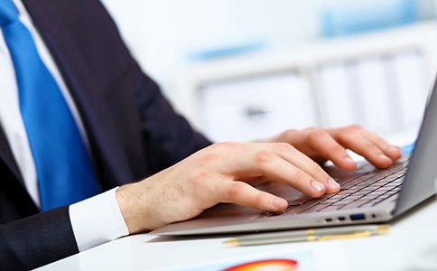 ?？谌绾巫?cè)渣土運(yùn)輸公司？