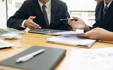 ?？诖碛涃~費(fèi)用