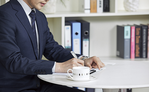 ?？诰频旯咀缘幕緱l件