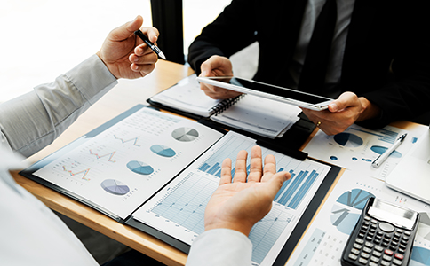 ?？诠究鐓^(qū)更換注冊地址