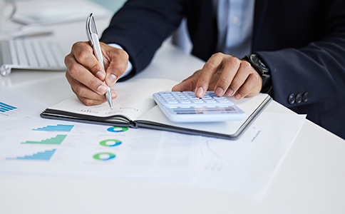 ?？谧兏再Y金的常見原因