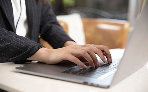 什么是?？诙悇?wù)黑名單