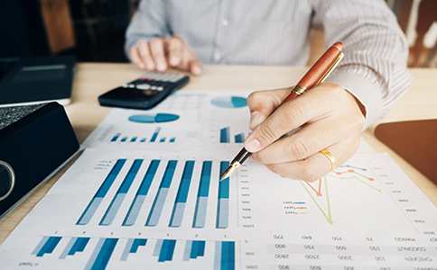 ?？谧?cè)公司的基本流程