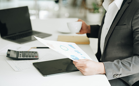 ?？谧怨举Y料的重要性