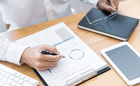 ?？谏藤Q(mào)公司注冊大概需要多少費(fèi)用