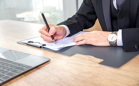 ?？谡?guī)公司注冊