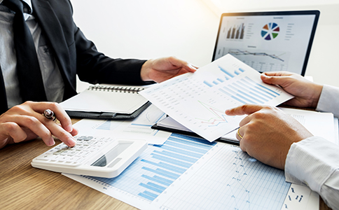 ?？谧?cè)公司流程概述