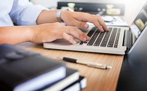 ?？谟邢薰咀?cè)需要準(zhǔn)備哪些材料