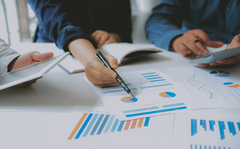 ?？诖碜怨径嗌儋M用